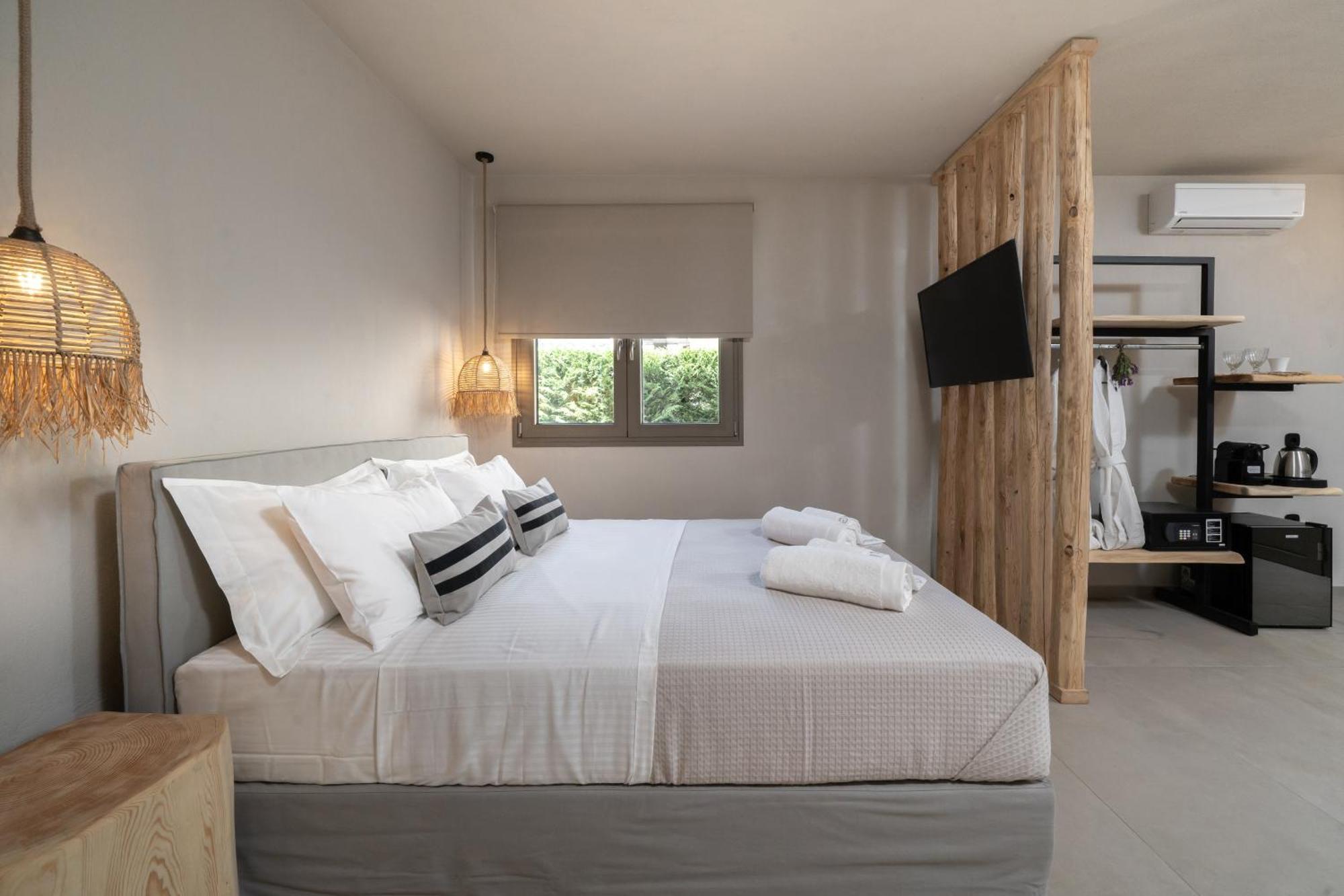 Amo Golden Suites Khrysi Ammoudia Eksteriør bilde