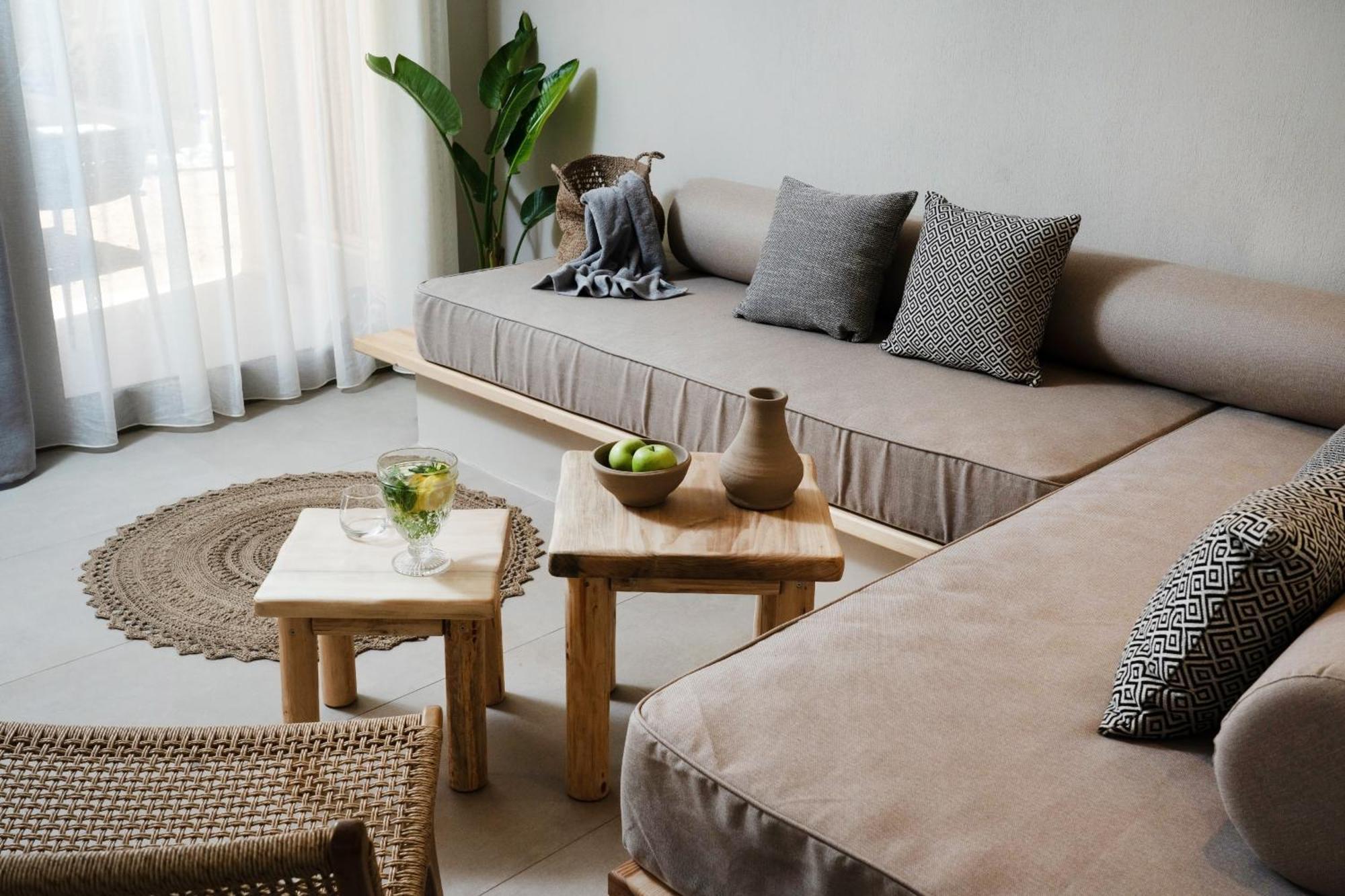 Amo Golden Suites Khrysi Ammoudia Eksteriør bilde